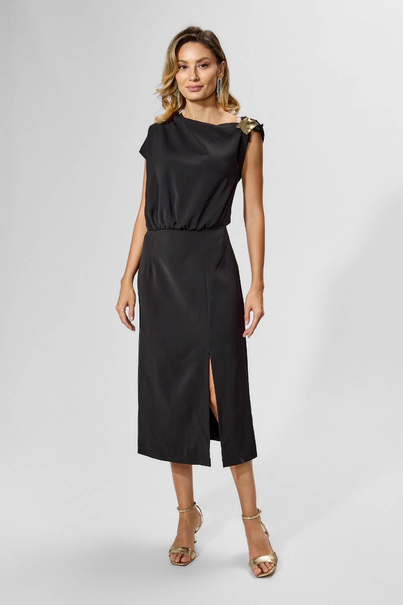 Rochie eleganta cu detaliu metalic auriu pe umar Tasha Neagra