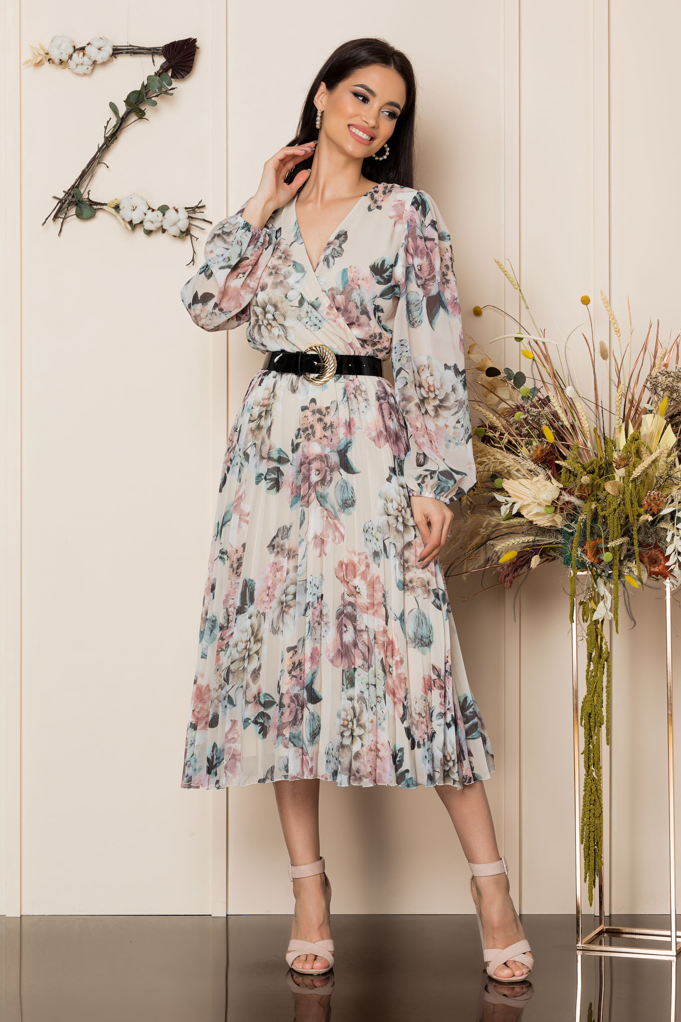 Rochie ingrid nude floral