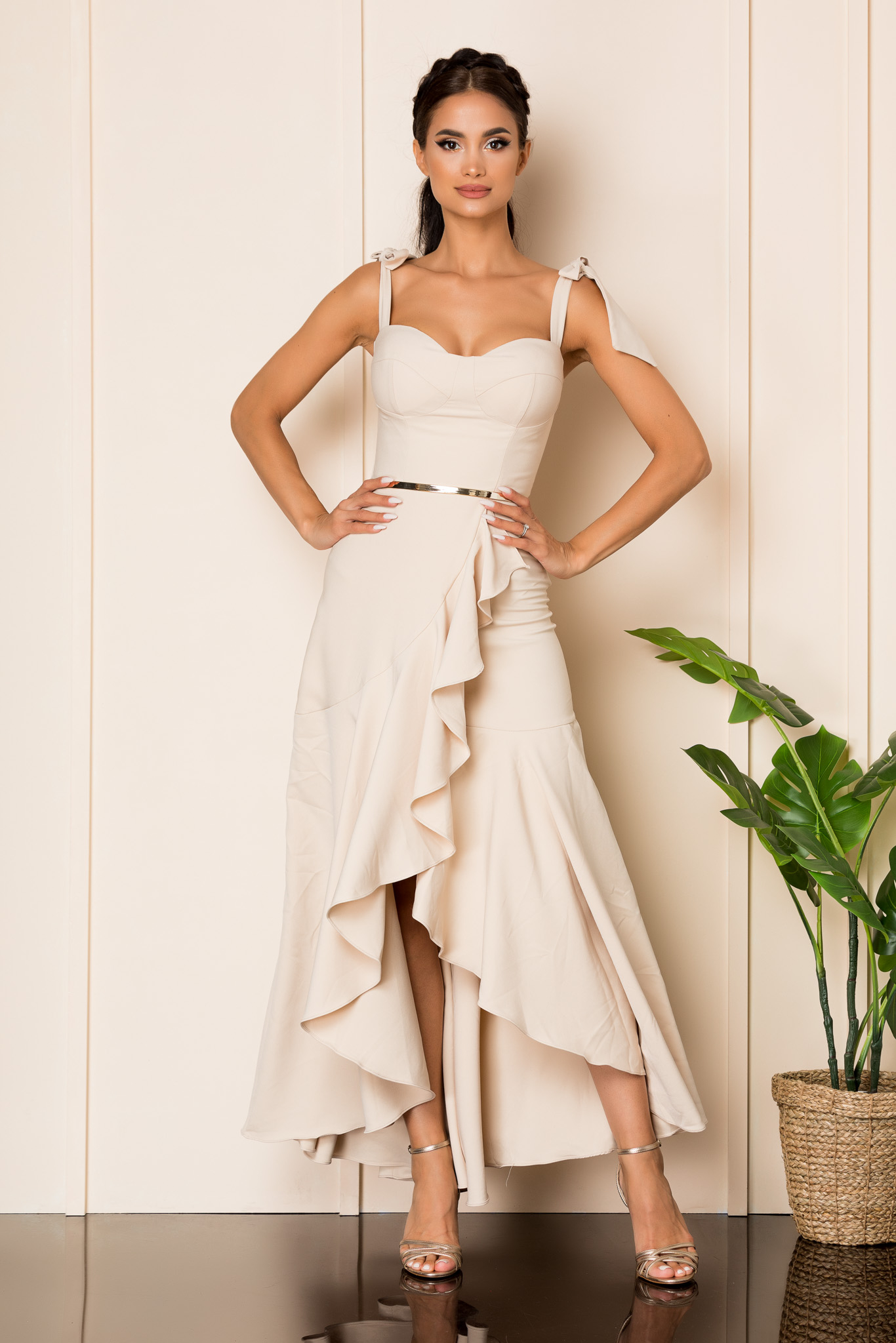 Rochie anastasia nude