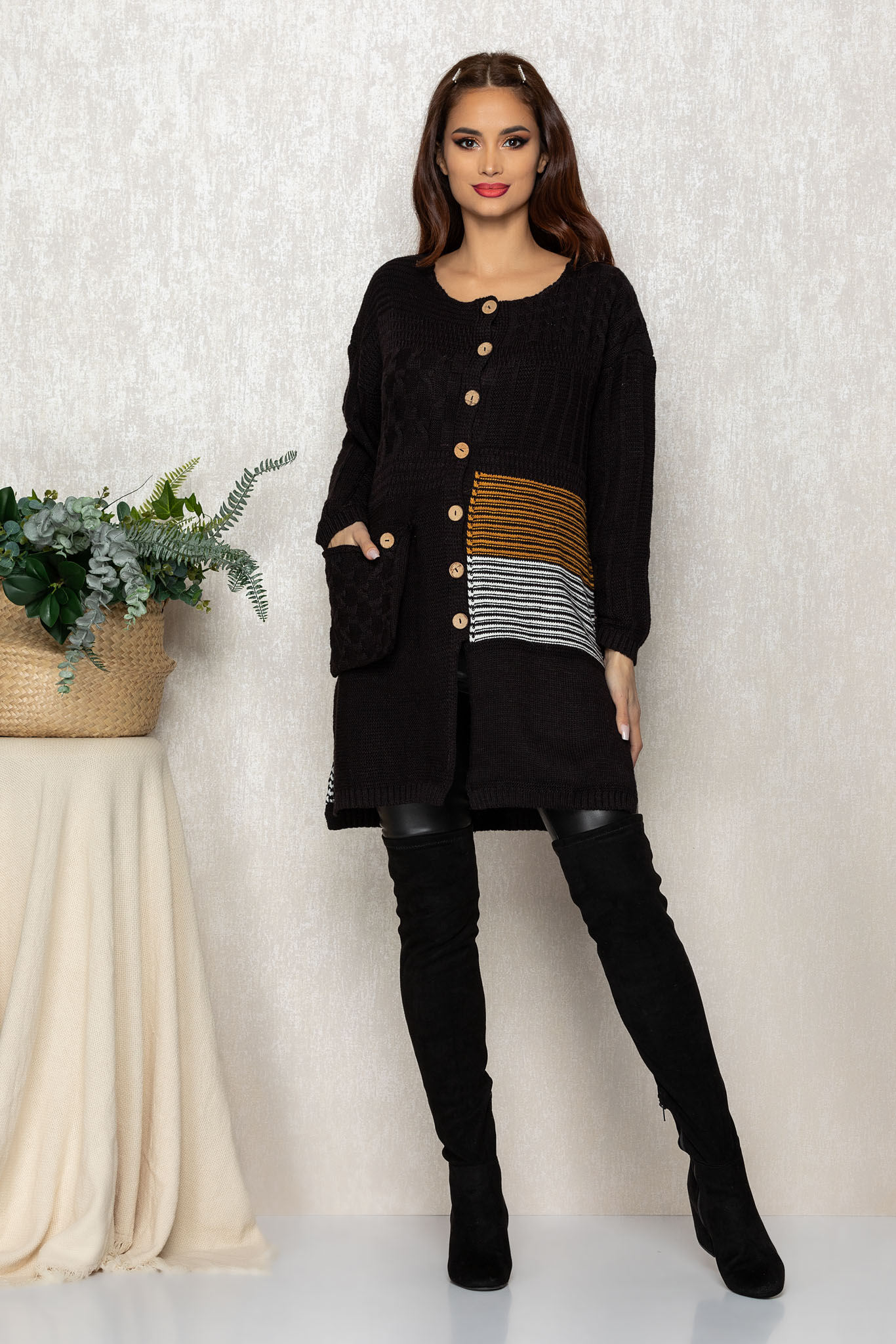 Cardigan andrew negru