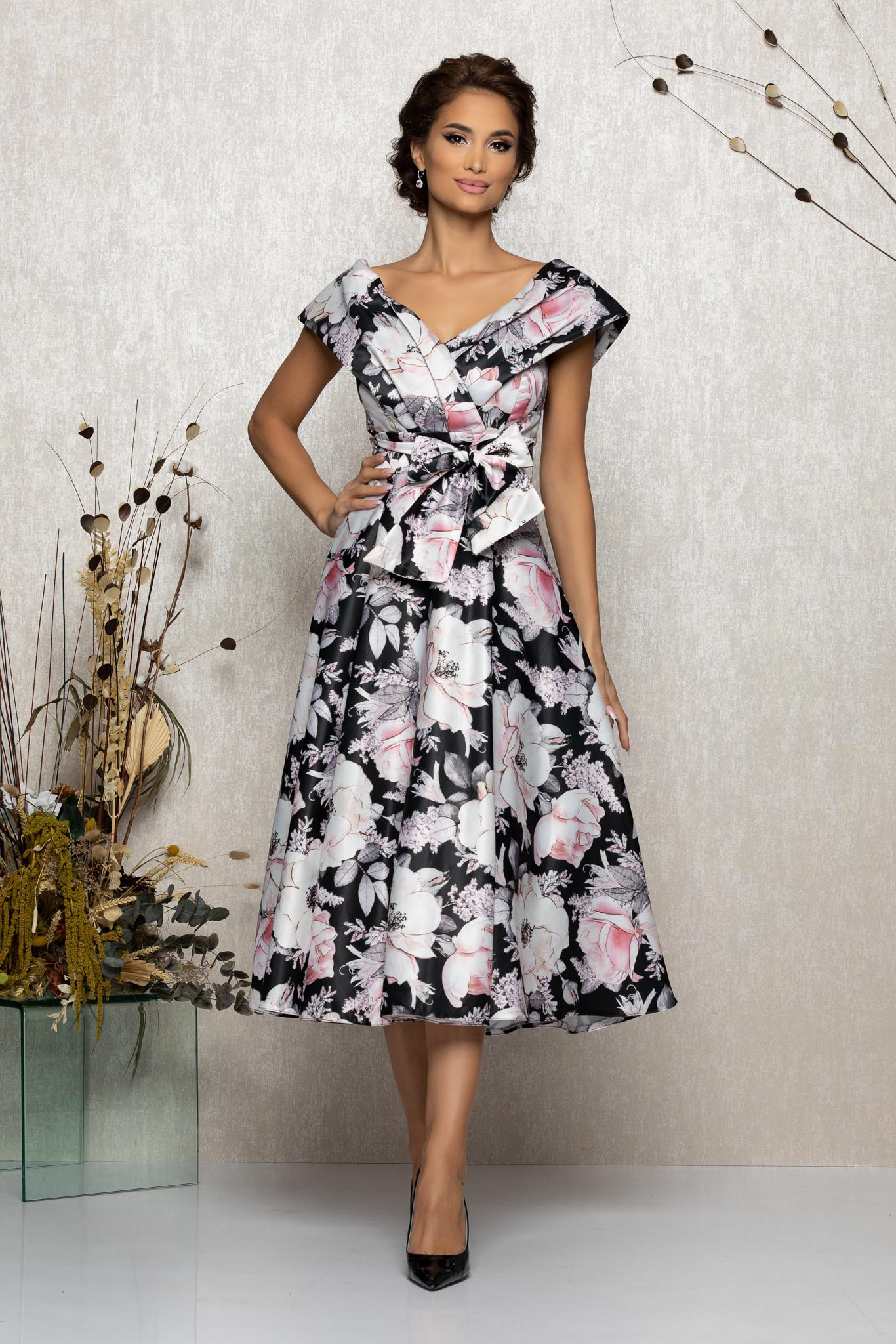 Rochie noemya neagra