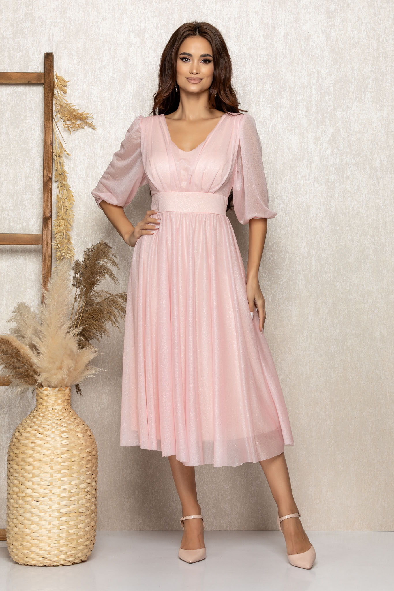 Rochie nicolette roz