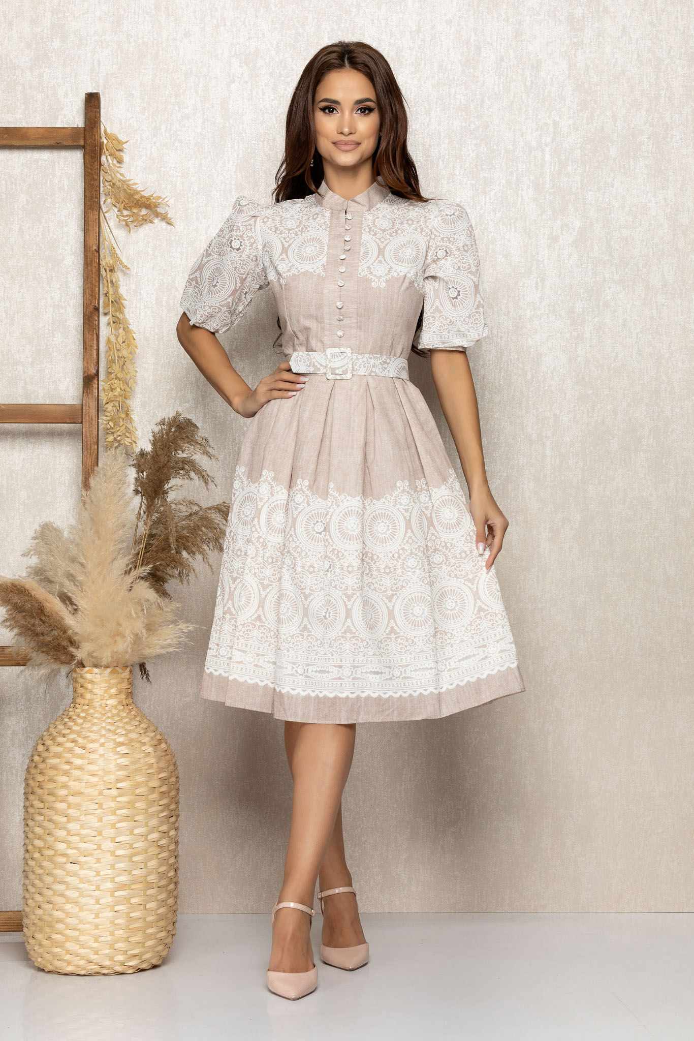 Rochie lucia bej