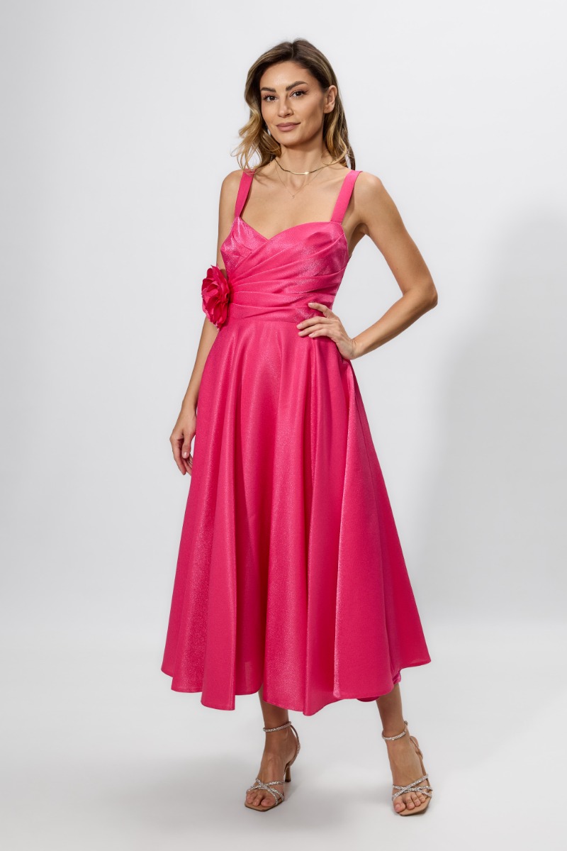 Rochie de ocazie cu pliuri pe bust si brosa tip floare Keyara Ciclam