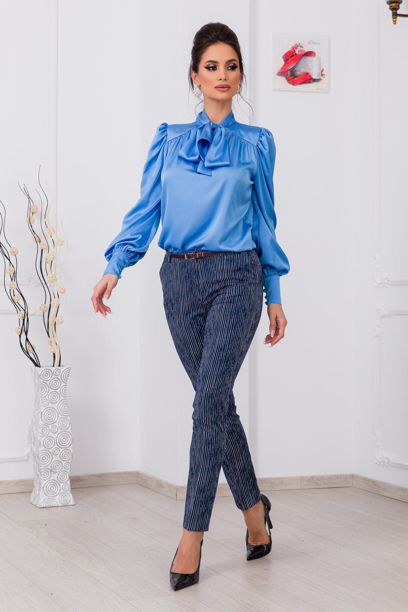 Pantaloni dylan bleumarin