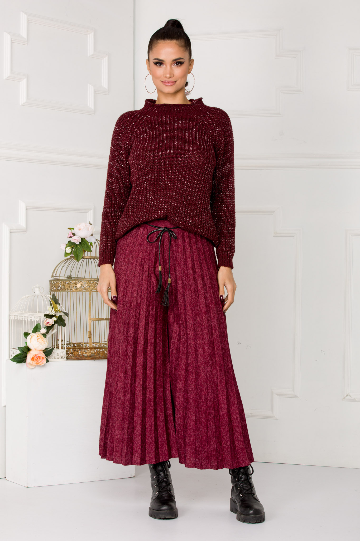 Pantaloni esso bordo