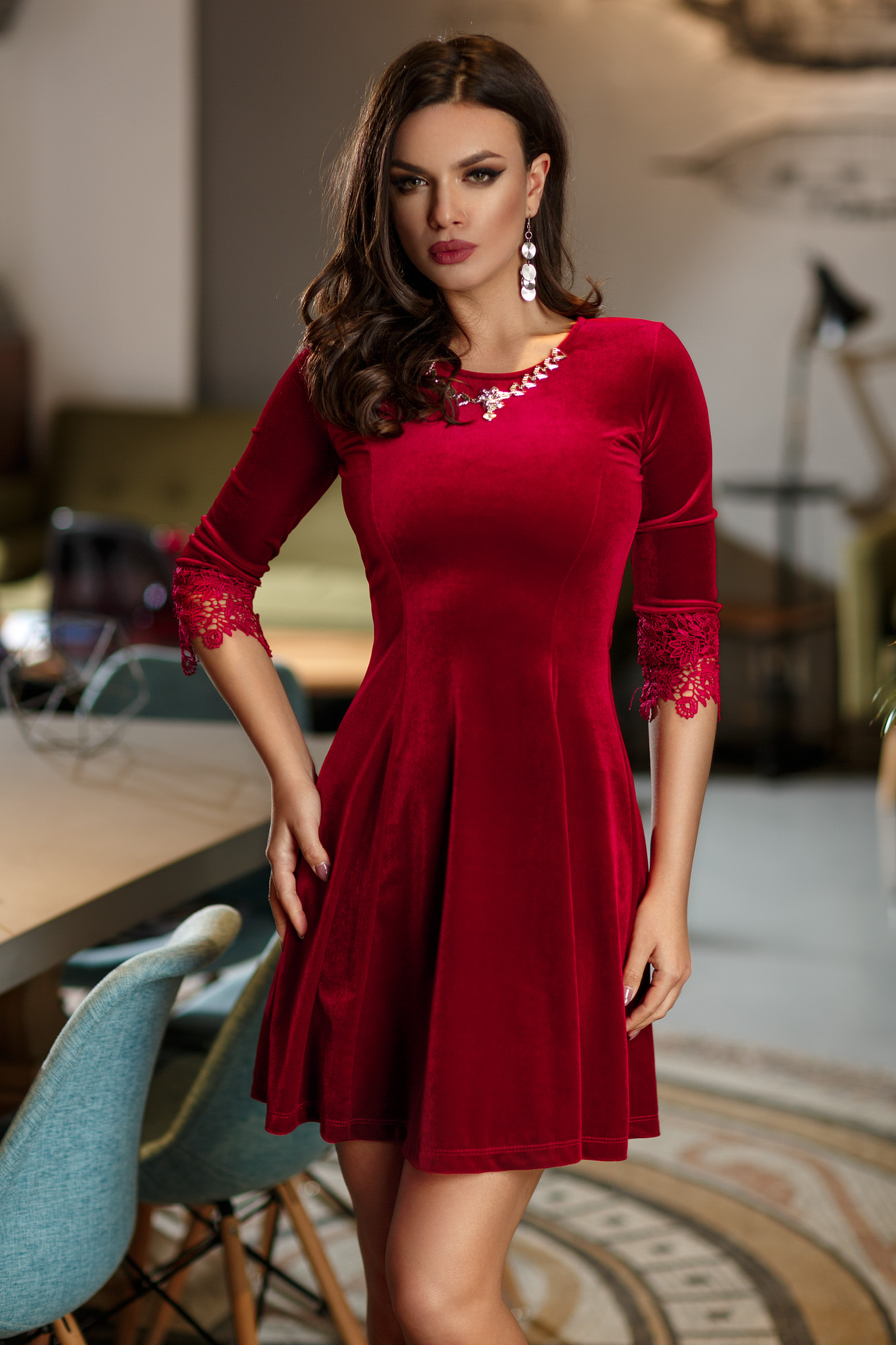 rochie fergie rosie