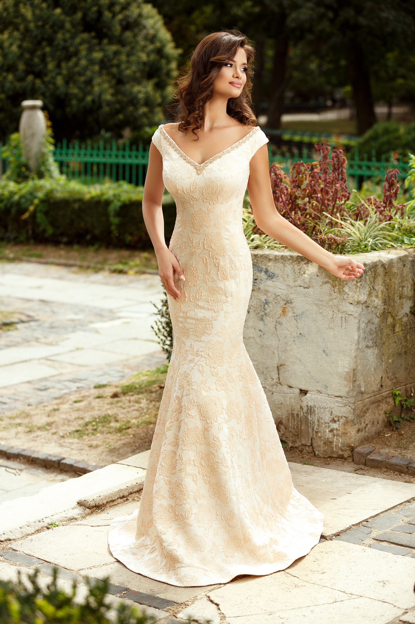 rochie impressive rose