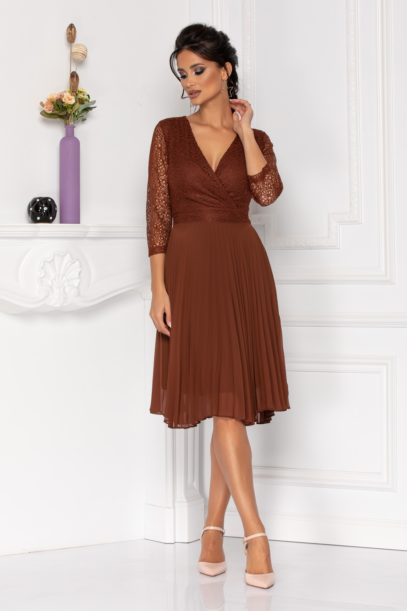 Rochie albertina maro