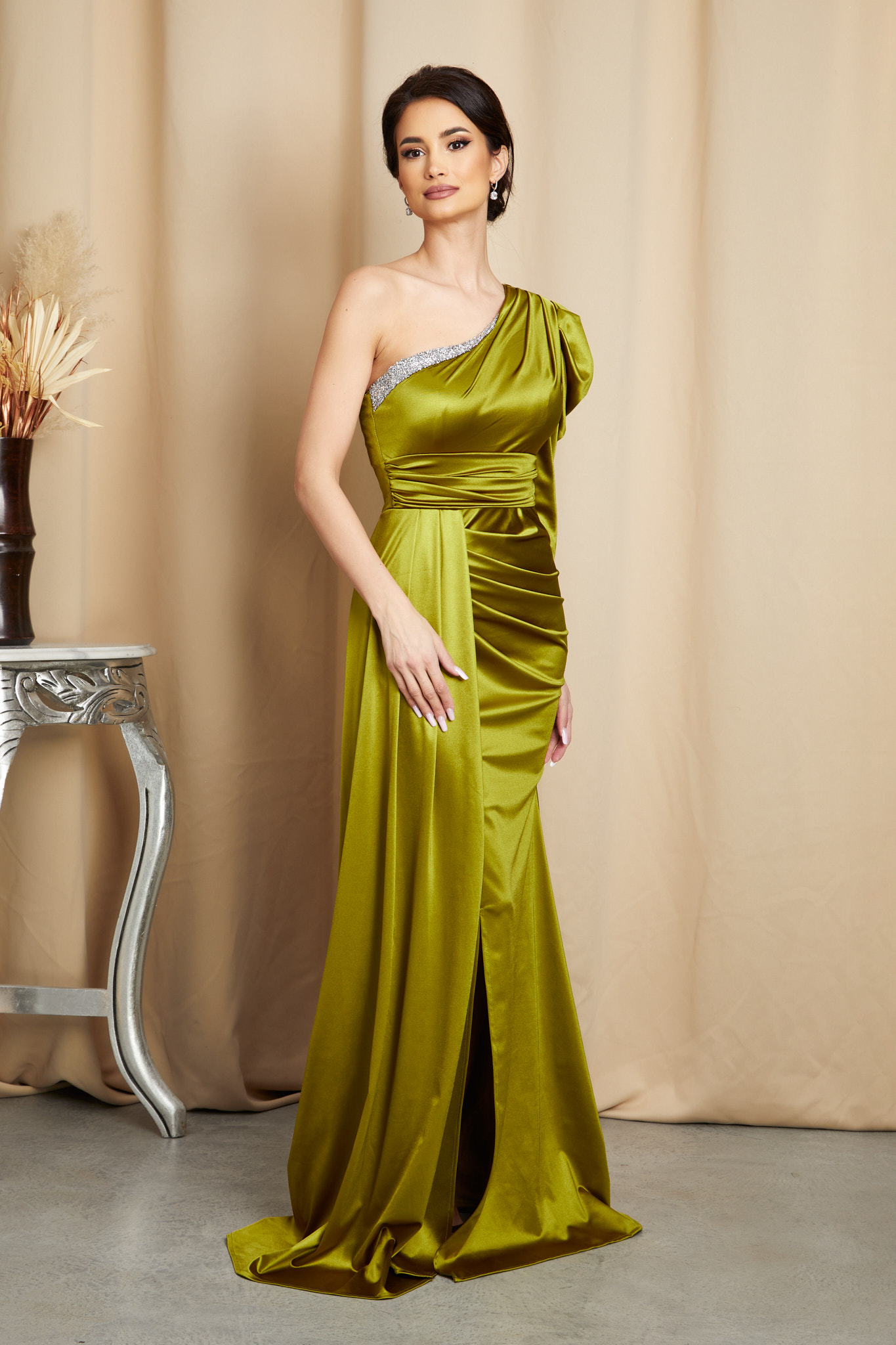 Poze Rochie Regal Fistic zonia.ro 