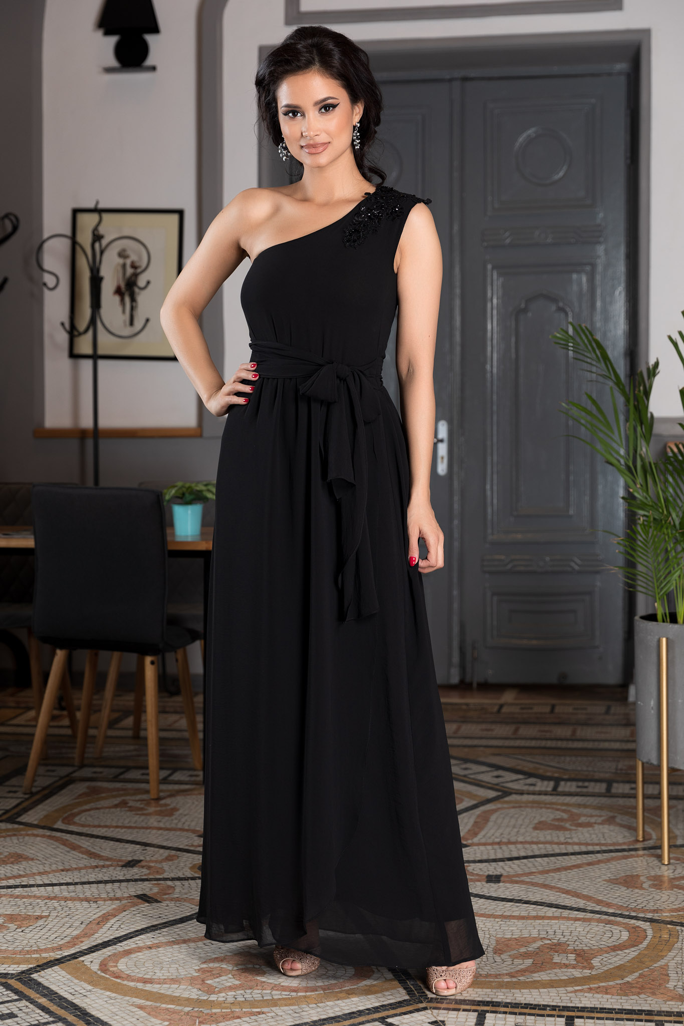 Rochie romantic look neagra