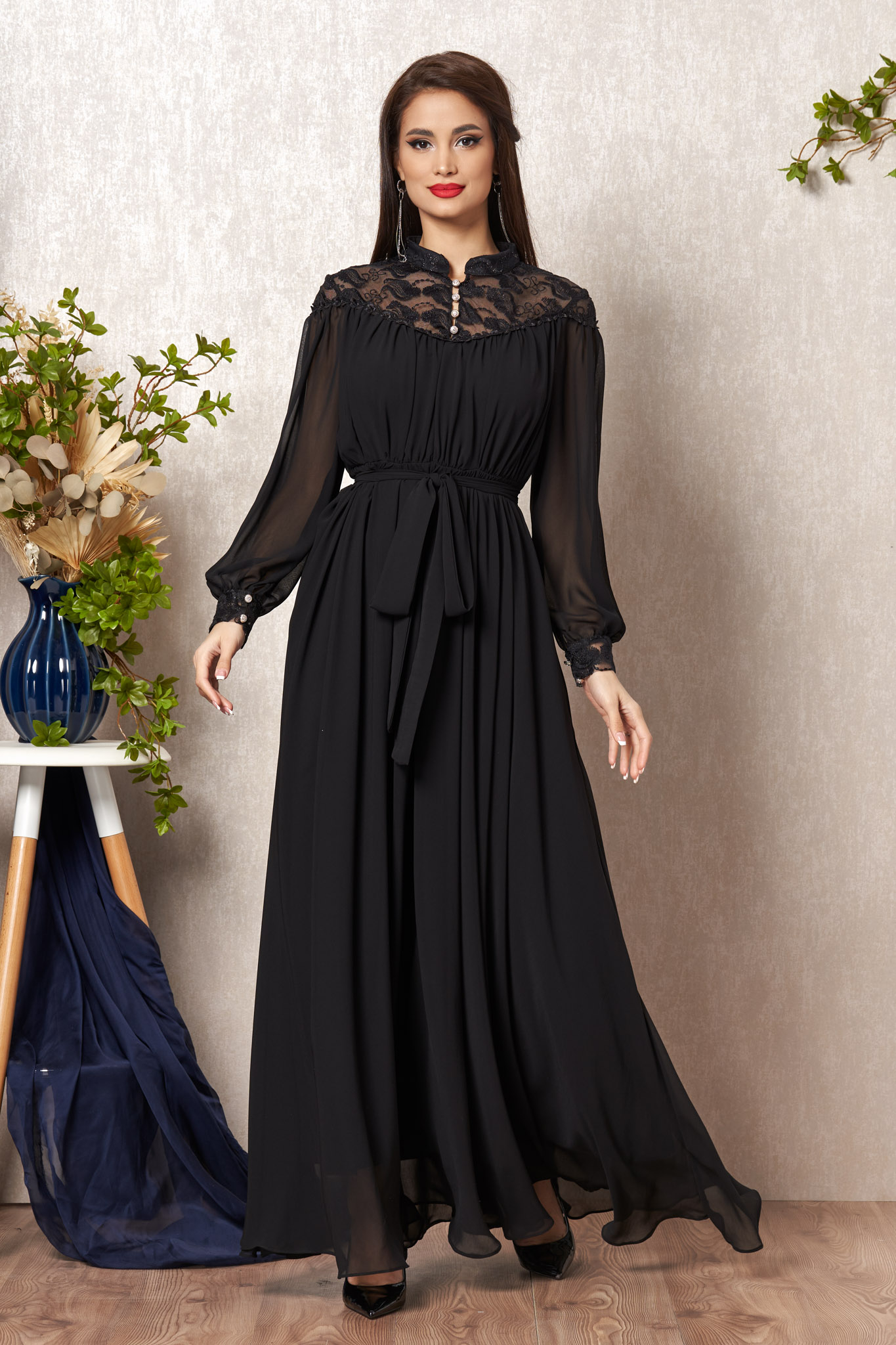 Rochie hestia neagra