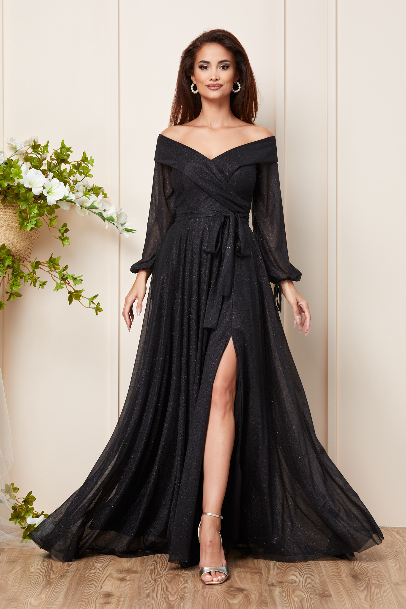 Poze Rochie Amazing Neagra zonia.ro 