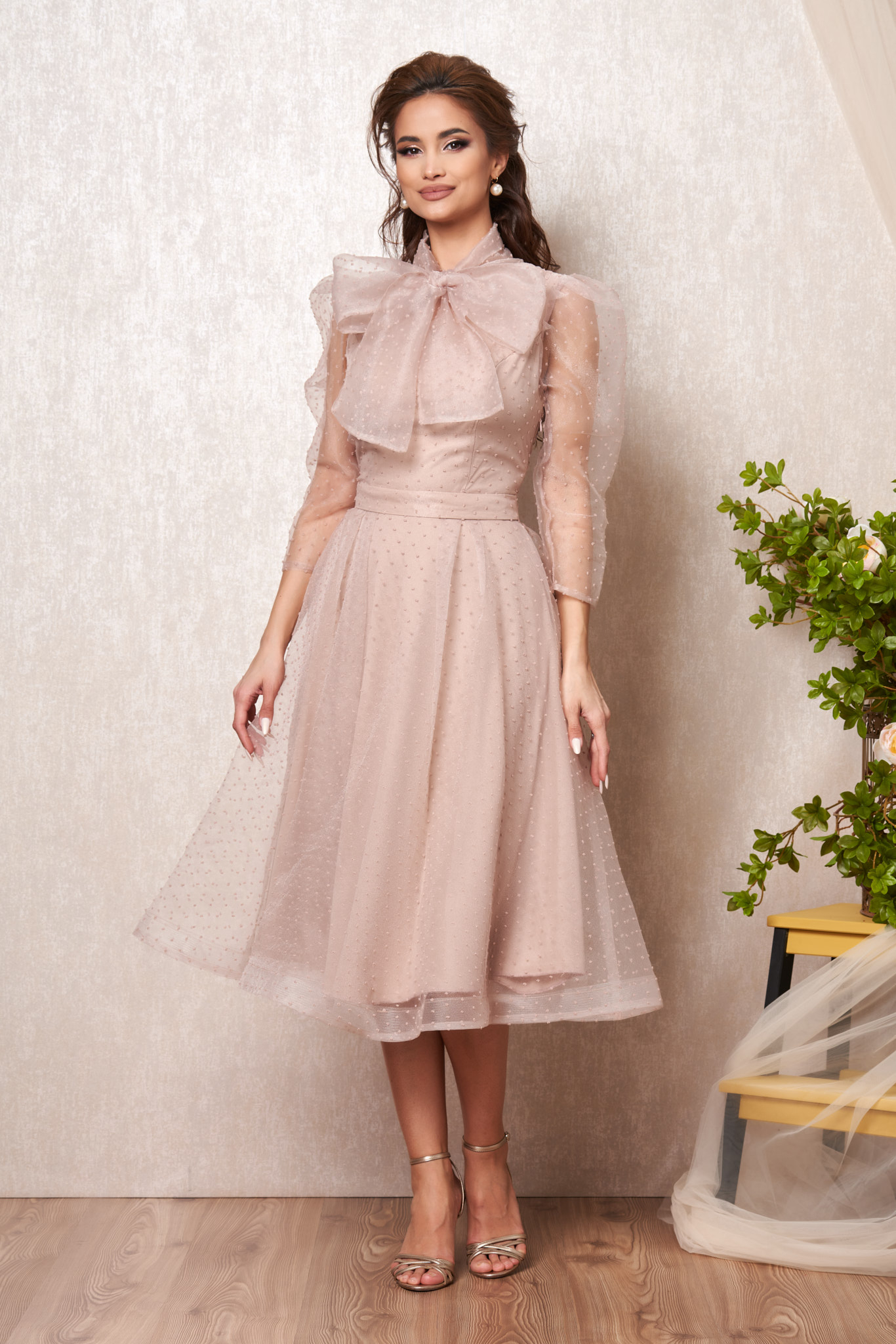 Rochie thalia nude