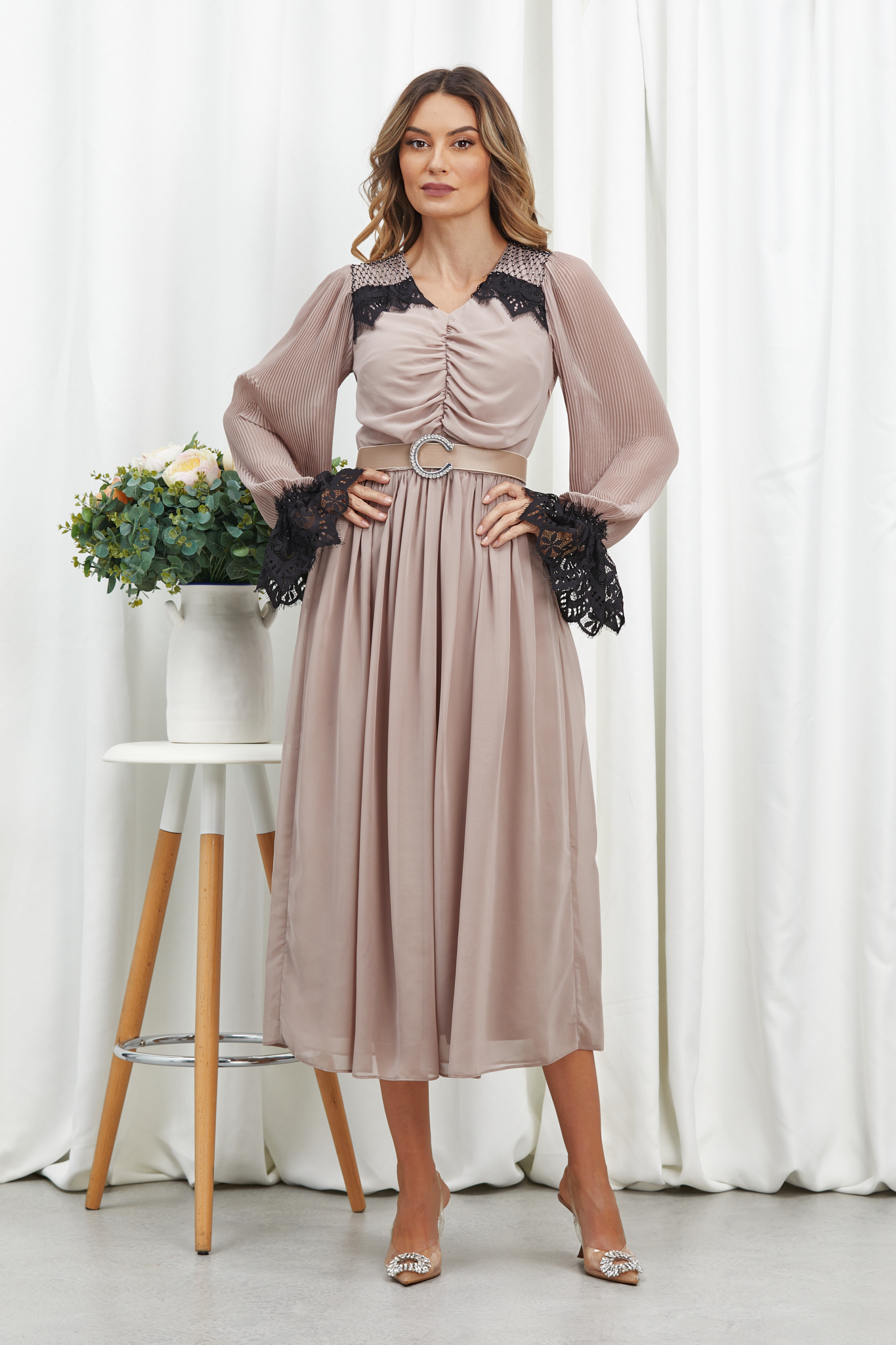Rochie varvara bej