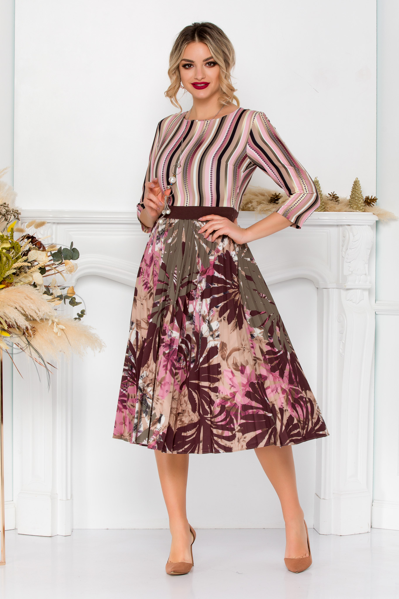Rochie esmeralda roz