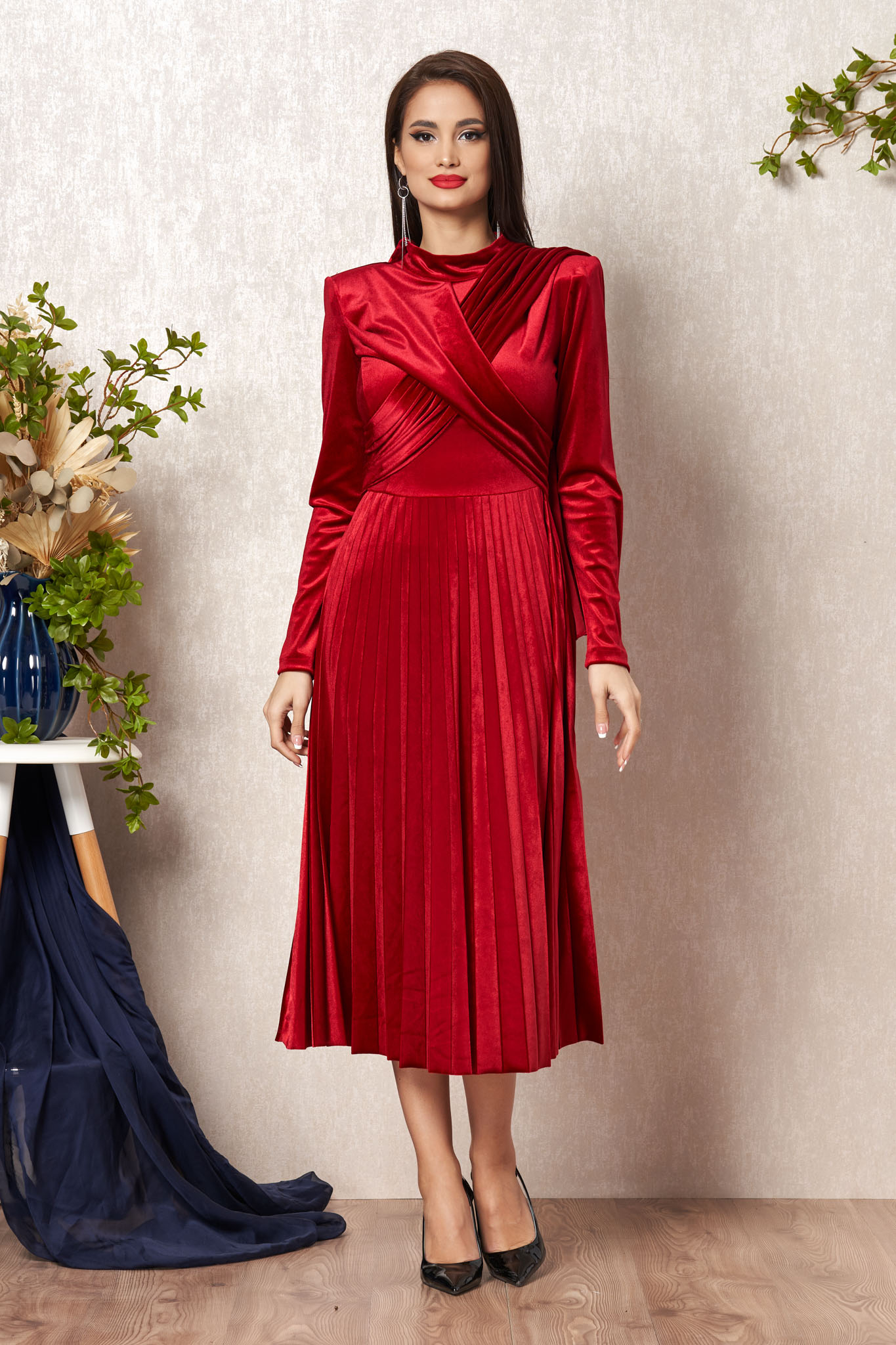 Rochie danna rosie