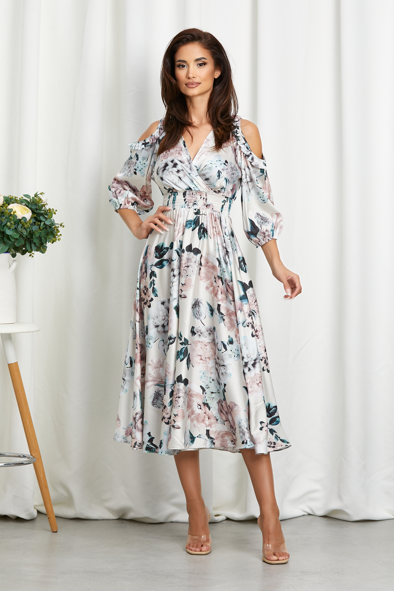 Rochie Seyra Nude Floral Noua Colectie 2023-09-21