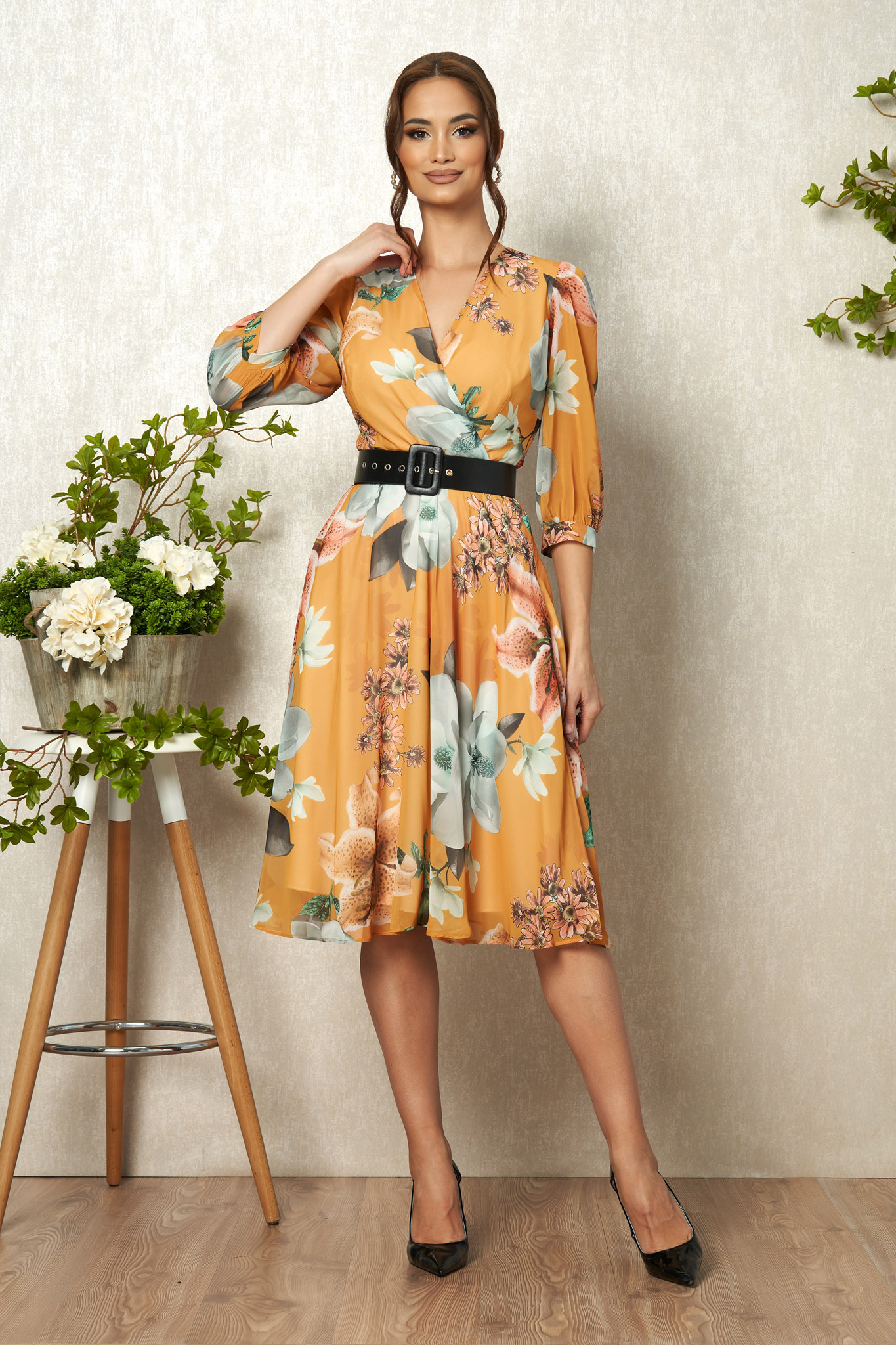 Rochie sinthia galbena