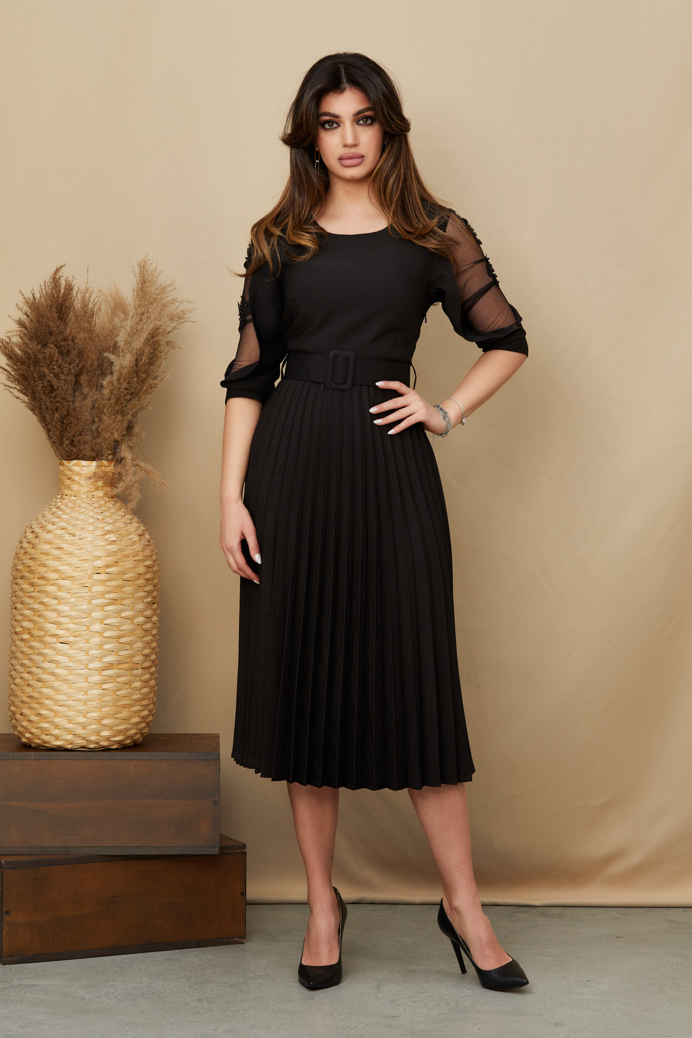 Poze Rochie Ysra Neagra zonia.ro 