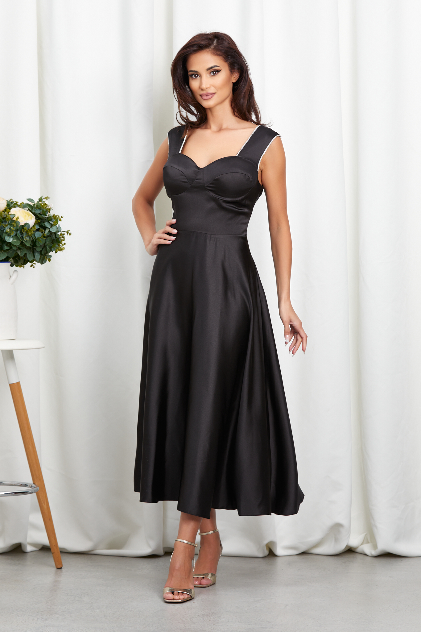 Poze Rochie Unika Neagra zonia.ro 