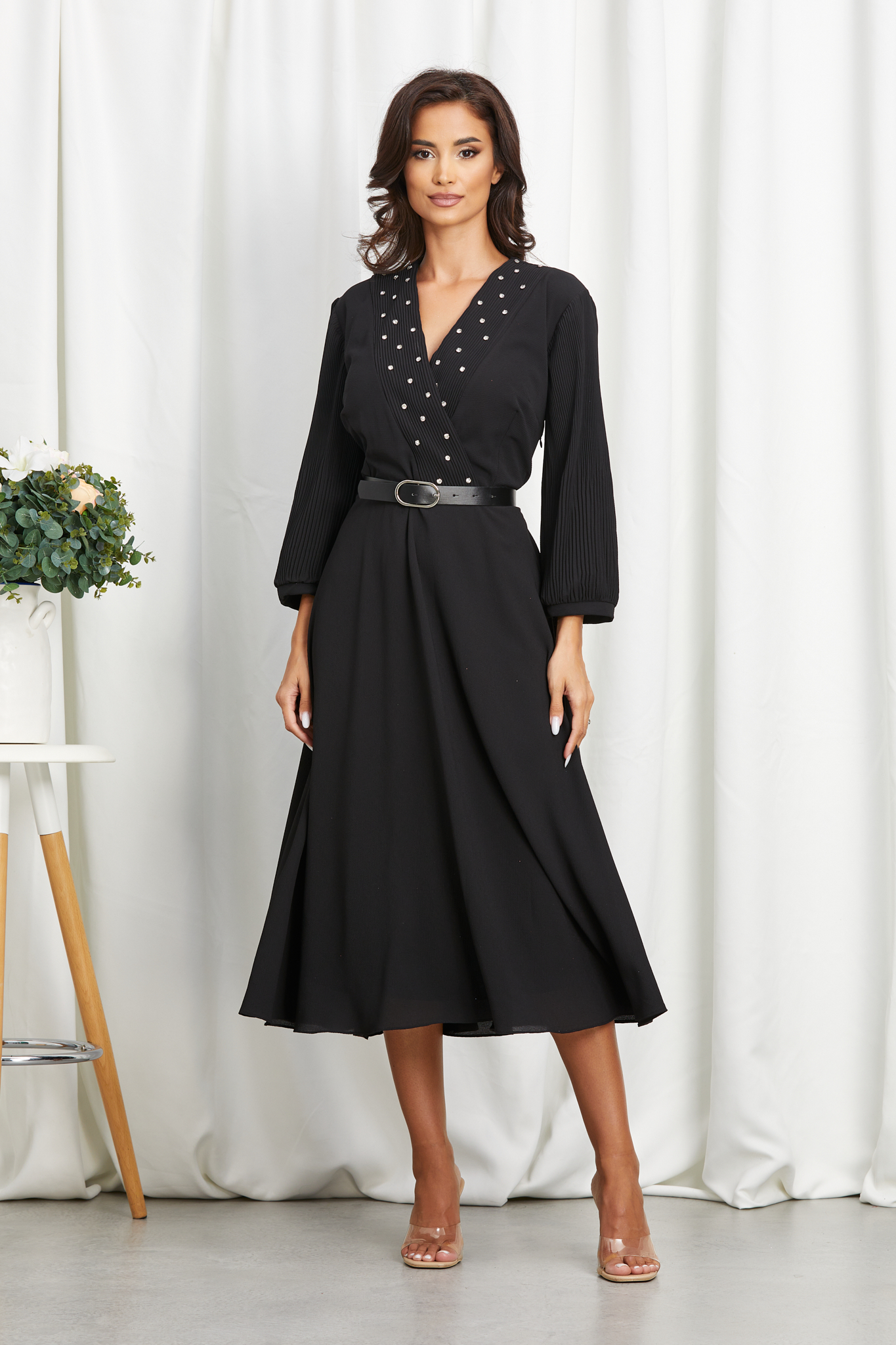 Rochie manuelle neagra