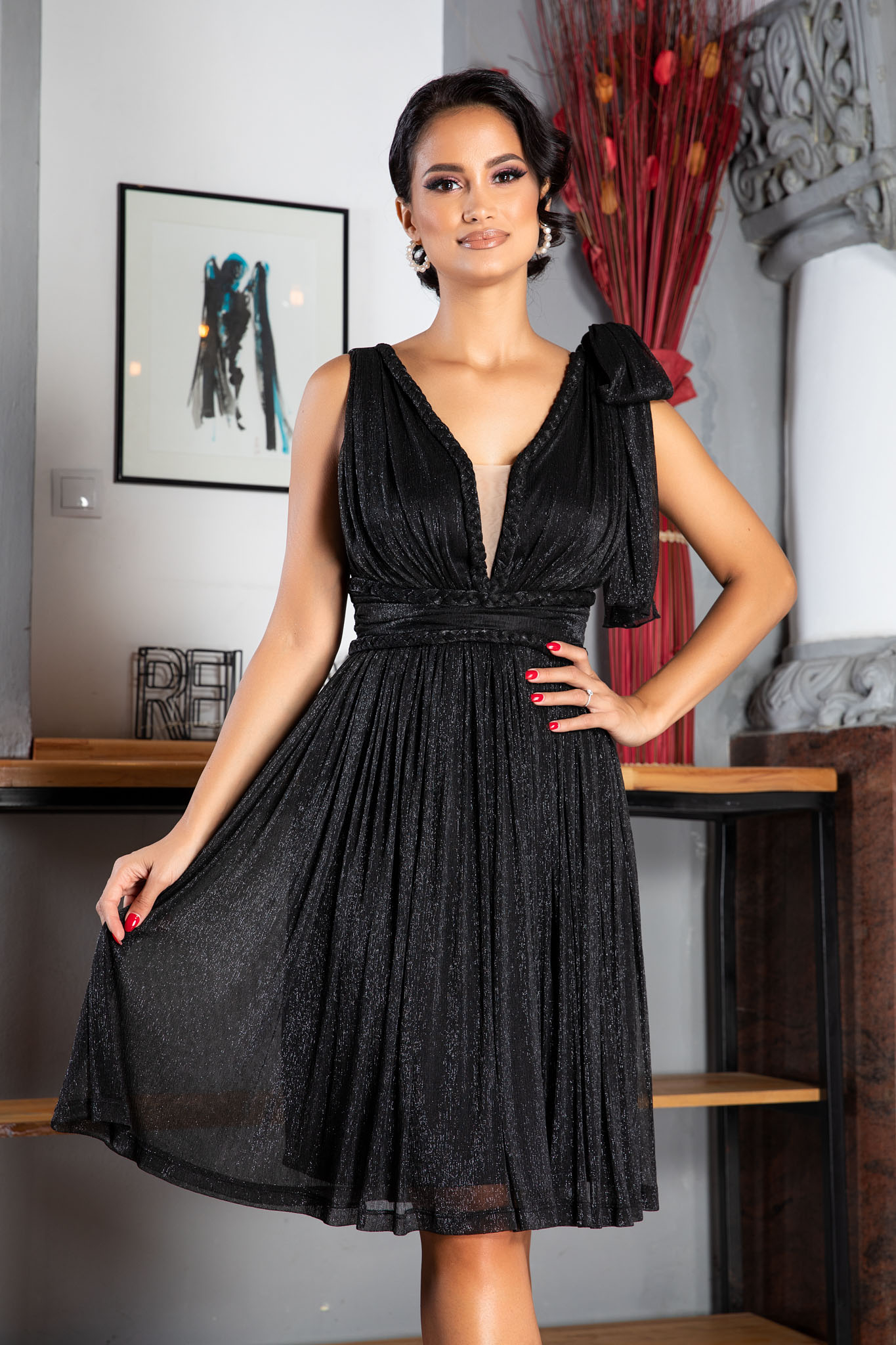 Rochie la donna deea neagra